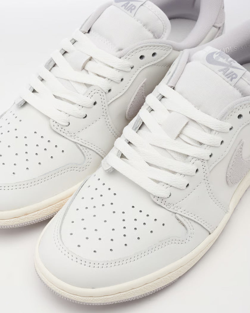 AIR JORDAN BLANC GRIS